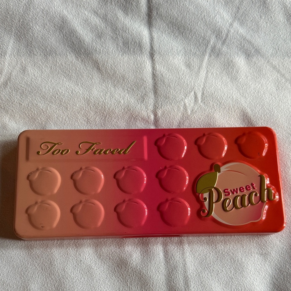 Too Faced Sweet Peach Eyeshadow Palette